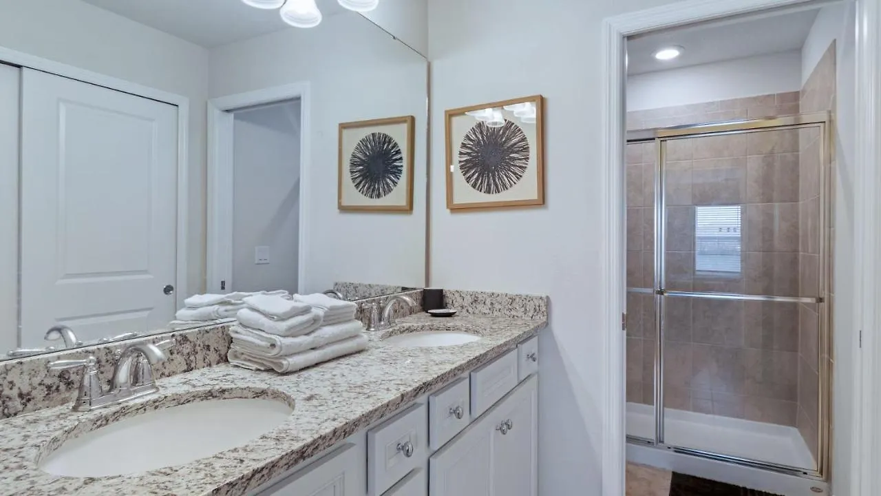Holiday home 816 Paradise Davenport